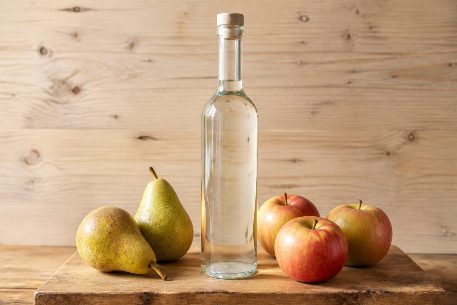 Obstler — Doppelt gebrannter Obstler aus Äpfeln und Mostbirnen der Hofwiese.
